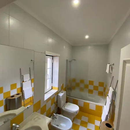 With Palm Tree Heated Pool Nocleg ze śniadaniem *