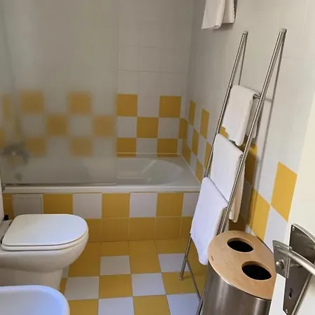 Nocleg ze śniadaniem With Palm Tree Heated Pool