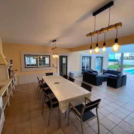 Bed & Breakfast With Heated Pool