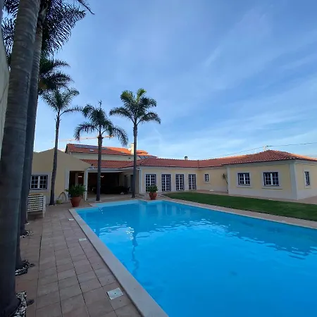 Bed & Breakfast With Heated Pool Sao Martinho do Porto